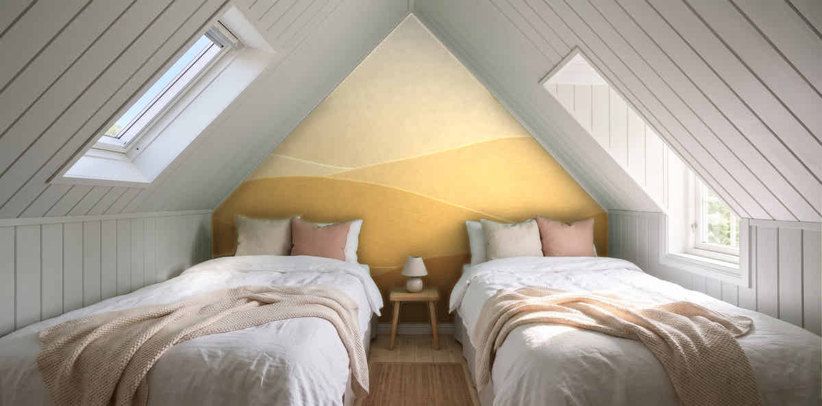 Papier peint Dunes dorées dans une chambre sous les toits