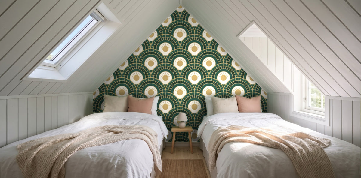Papier peint Éventails Art déco – Émeraude et or dans une chambre sous les toits