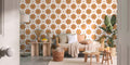 Papier peint Fleurs block-print – Terracotta dans un salon vu par la porte