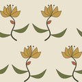 Papier peint Lys Art nouveau – Olive et or, motif lys dorés Art nouveau sur fond ivoire