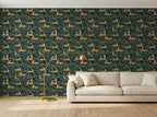 Papier peint Guépards de jungle – Bleu nuit en situation (salon)