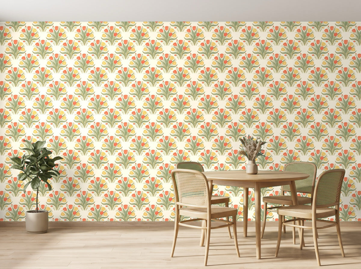 Papier peint Tulipes Art déco – Corail & sauge en situation (salle à manger)